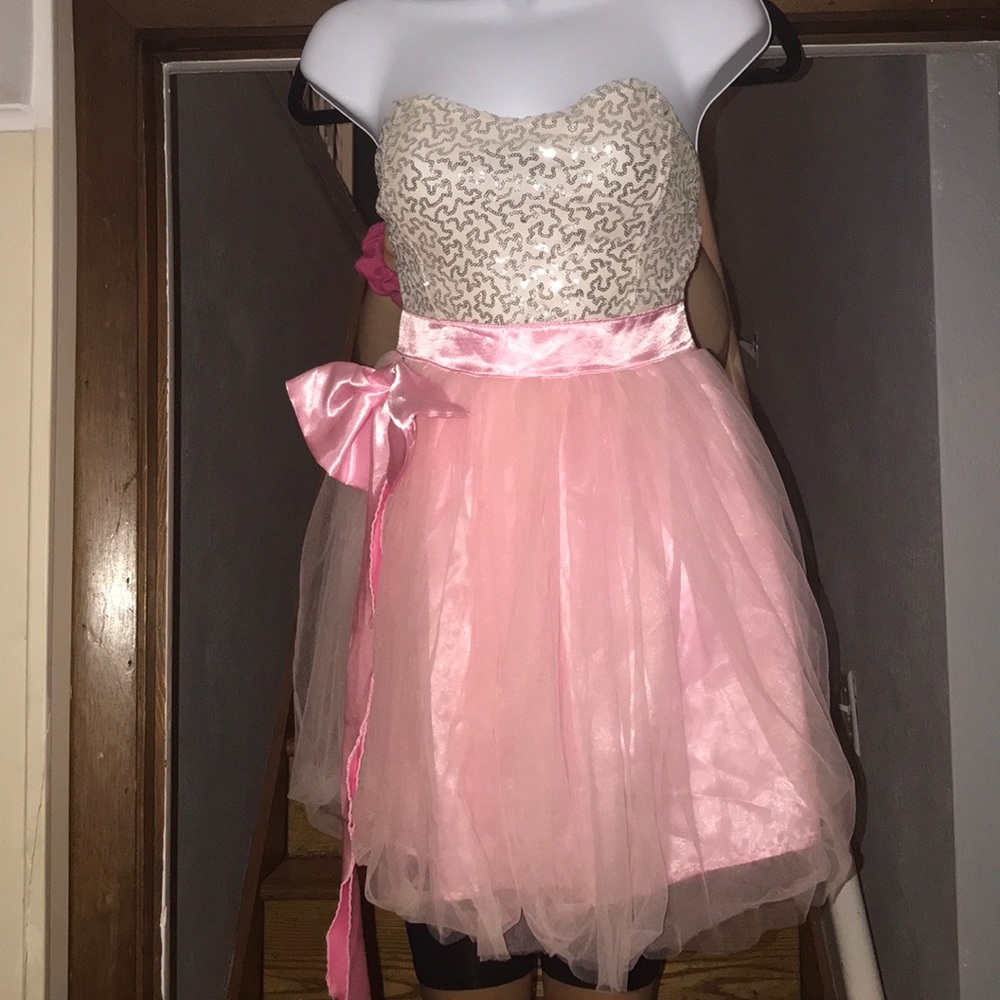 Homecoming dress